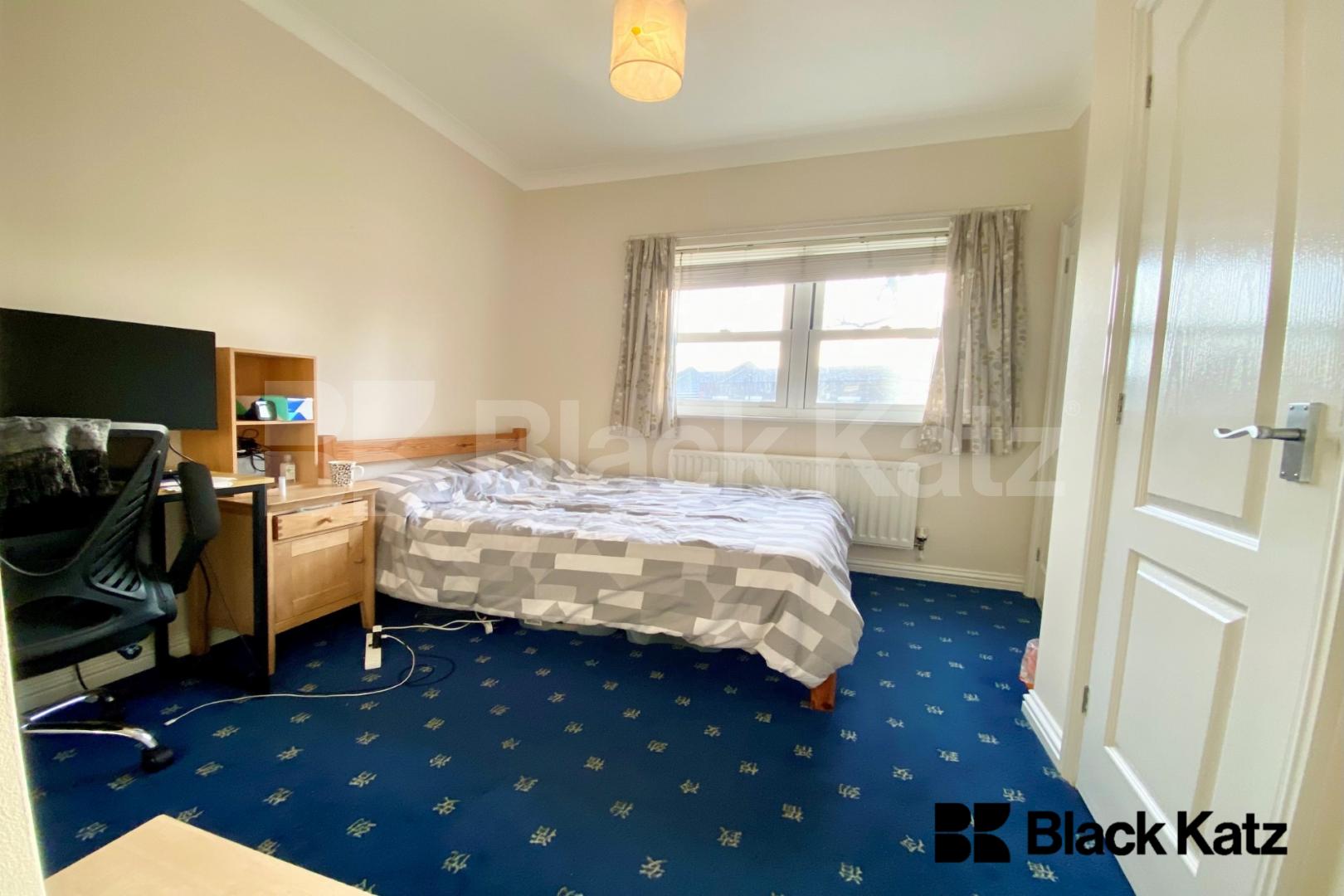 Stunning two double bedroomed Mid-century house Nightingale Mews Gilbert Street, Kennington